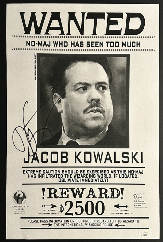 Dan Fogler signed Fantastic Beasts Kowalski 11x17 Wanted Poster JSA Authenticated