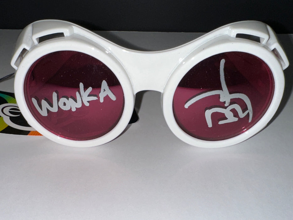 Johnny Depp signed Willy Wonka's Chocolate Factory Goggles - PSA cert #AJ47464