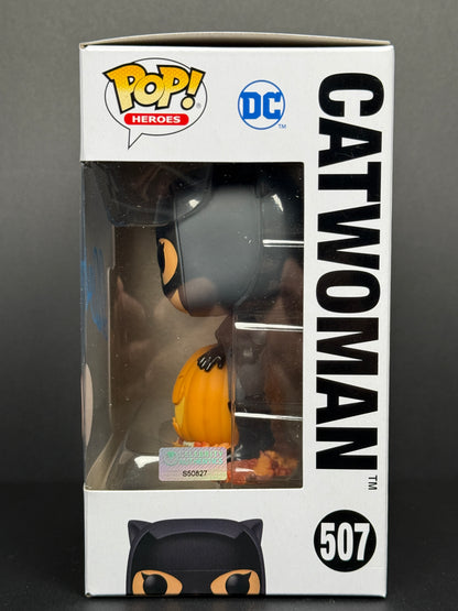 Halle Berry Catwoman Batman Blue signed Funko POP!  - JSA & Celebrity Authentics Authenticated