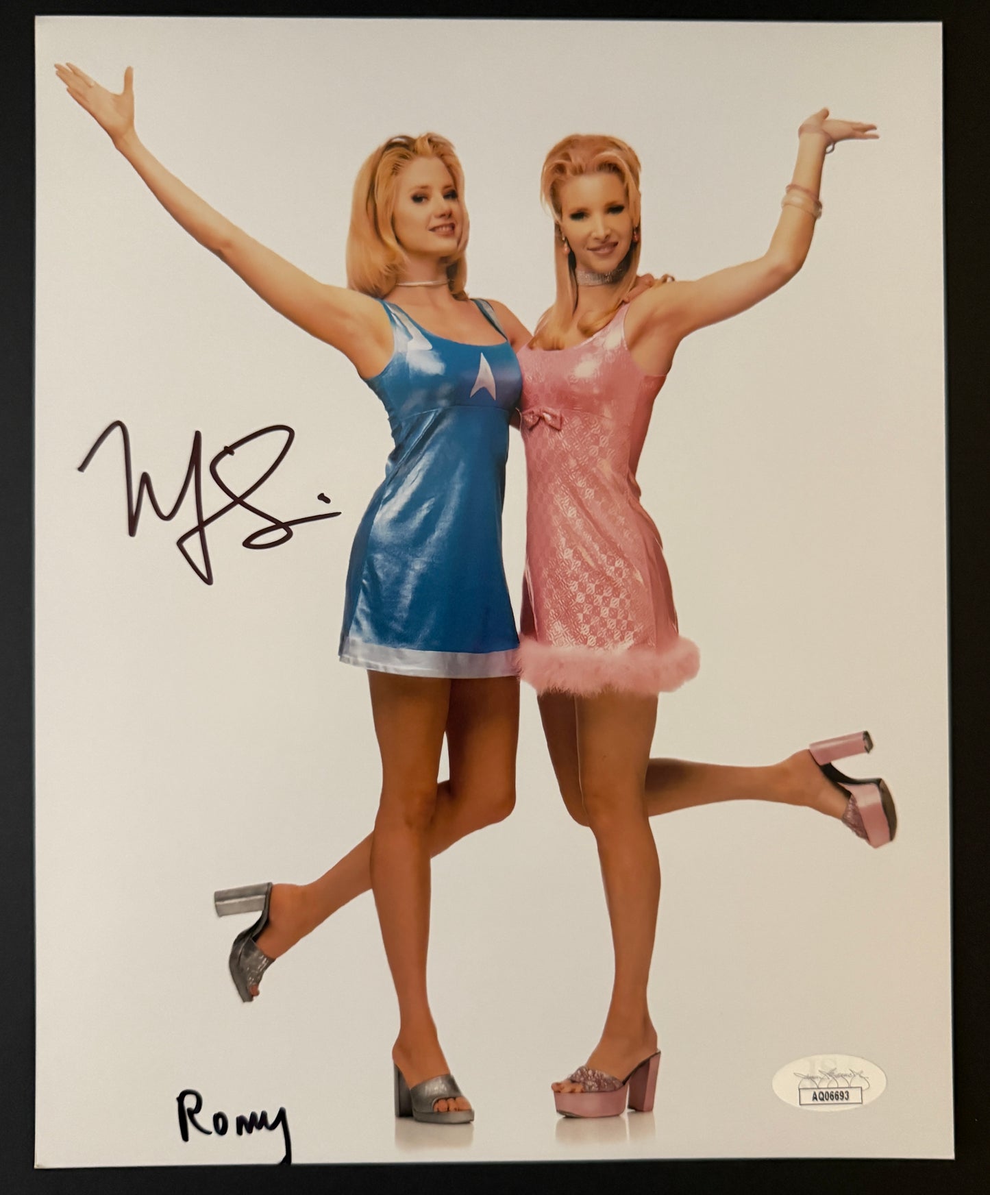 Mira Sorvino Romy & Michell "Romy" signed 8x10 - JSA Authenticated