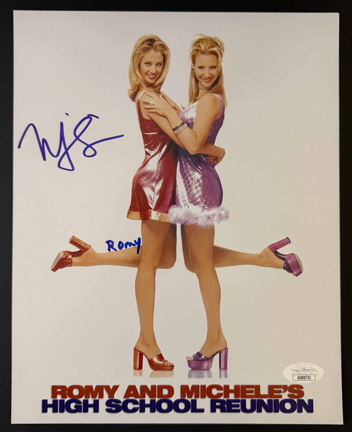 Mira Sorvino Romy & Michell "Romy" Blue ink signed 8x10 - JSA Authenticated