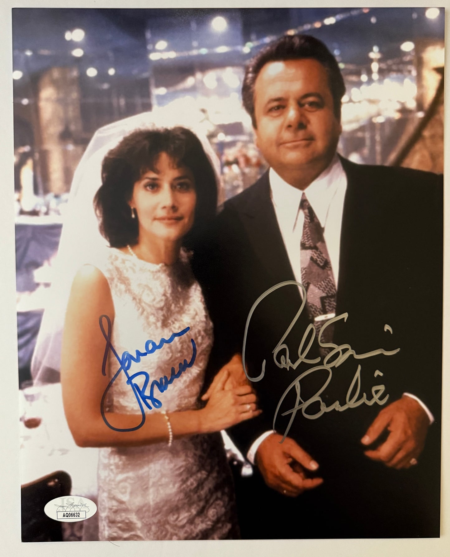 Paul Sorvino Lorraine Bracco Signed 8x10 Photo Goodfellas wedding photo - JSA Authenticated