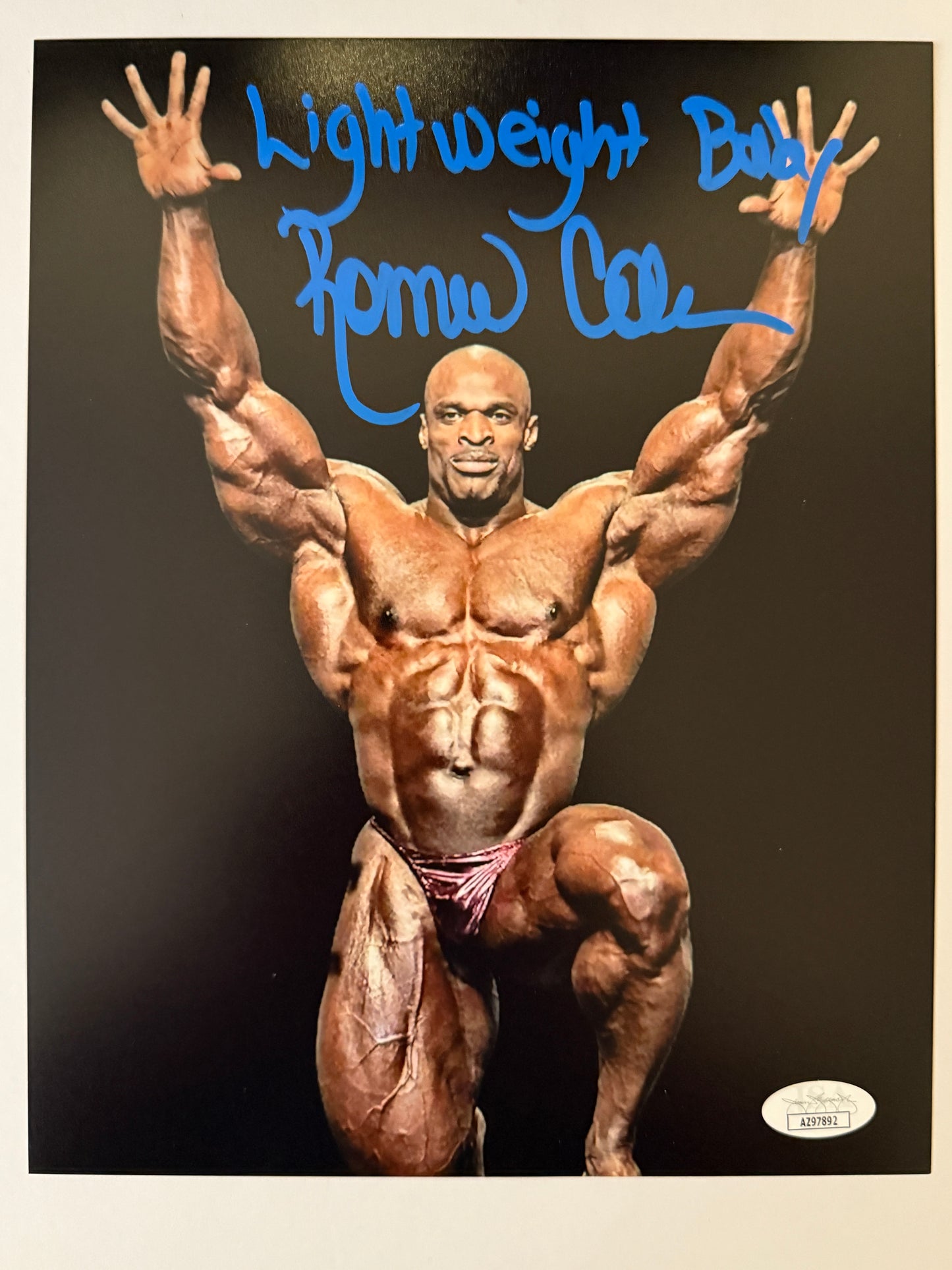 Ronnie Coleman "Lightweight Baby" inscription signed 8x10 - JSA Authenticated