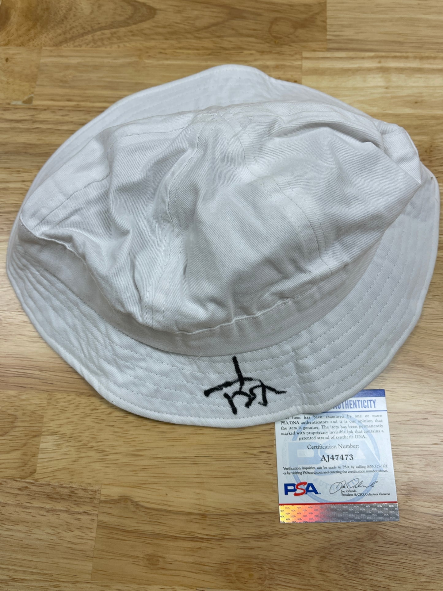 Johnny Depp signed Fear & Loathing Bucket Hat - PSA cert #AJ47473