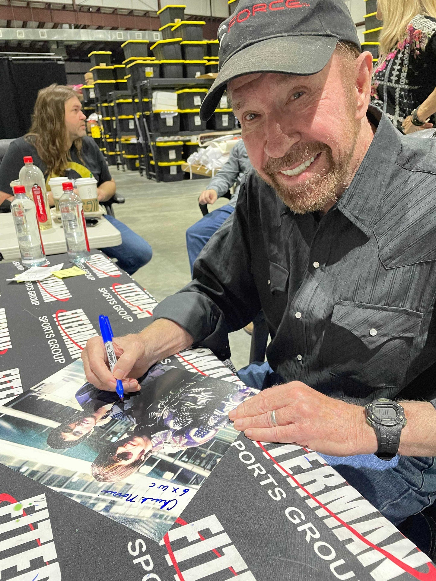 Chuck Norris Signed 11x14 Photo Black & White – JSA Authenticated + Rare Inscription "6x World Champ"